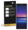 A product box for a screen protector next to a smartphone. Produktbild-Vorschau