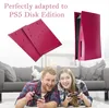 A couple playing video games on the floor in front of a couch, with PS5 console covers displayed above them. Produktbild-Vorschau