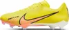 A side view of a yellow Nike soccer cleat. Produktbild-Vorschau