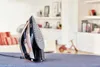 Tefal Ultimate Pure Steam Iron, or/noir TEFAL FV9867E0 Voir les images du produit 4