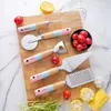 Obieraczka Masterpan z ergonomiczną drewnianą rączką do Podgląd zdjęcia produktu 3