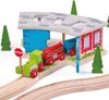 Bigjigs Rail Triple dépôt avec portes Voir les images du produit 2