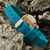 Montre CLARA BLUE pour femme en bois avec bracelet en cuir, Voir les images du produit 6