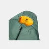 Produktfoto des Comfort Fiber Bag -1C von Mammut; grün mit gelbem Innenfutter; für Kunstfaser-Schlafsäcke. Anteprima dell’immagine prodotto