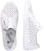 A pair of white women's sneakers shown from top and side views. Voir les images du produit