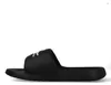 Sandali Del Marchio Lacoste Del Modello Serve Slide 1.0 Anteprima dell’immagine prodotto 11