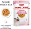 A pouch of Royal Canin Kitten food with a small image of the food on a plate. Voir les images du produit