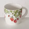 Keramikbecher mit Erdbeermuster STRAWBERRY, 450 ml Produktbild-Vorschau 2