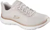 A single Skechers women's sneaker is shown against a white background. Voir les images du produit