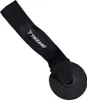A black resistance band handle with a logo. Produktbild-Vorschau