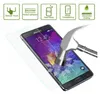 A screen protector is shown being applied to a smartphone, with a hammer demonstrating its durability. Anteprima dell’immagine prodotto