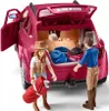 Two figures are loading items into the back of a pink toy car. Produktbild-Vorschau