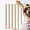 10m VLIES TAPETE Rolle Geometrie Klassische Retro Streifen Produktbild-Vorschau 4
