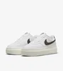 Nike Sneakers DM0113-103 in White color size 39 Produktbild-Vorschau 18