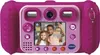 The back of a pink VTech Kidizoom Duo Pro digital camera with two children smiling on the screen. Produktbild-Vorschau