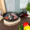 Poêle en fonte 30 cm avec manche en bois pour toutes Voir les images du produit 9
