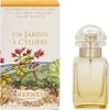 A box of Hermès perfume and a bottle of the perfume. Náhled obrázku produktu