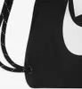 Nike Heritage Drawstring Bag Black/Black/White 10 L Sáček Náhled obrázku produktu 32
