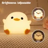 LED-Nachtlicht - Niedliche Silikon-Enten-Lampe für Produktbild-Vorschau 2