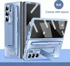 A blue phone case for a foldable phone is displayed, showing its features like a stylus holder and kickstand. Produktbild-Vorschau