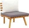 A single outdoor chair with cushions. Voir les images du produit