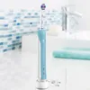 Brosse à dents électrique Oral-B PRO 700 blanc/bleu Voir les images du produit 4