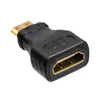 A close-up studio shot of an HDMI adapter. Anteprima dell’immagine prodotto