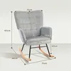 A gray corduroy rocking chair with wooden rockers is shown from the front with dimensions overlaid. Anteprima dell’immagine prodotto