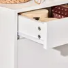 A close-up view of an open white drawer with visible drawer slides and screws, revealing wooden items inside. Anteprima dell’immagine prodotto