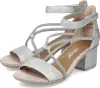 A pair of silver sandals on a white background. Náhled obrázku produktu