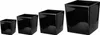 Four black square planters of varying sizes are arranged in ascending order from left to right against a white background. Produktbild-Vorschau