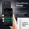 A hand holding a smartphone displaying a settings menu, with a phone case and a close-up of glass thickness in the background. Produktbild-Vorschau