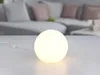 Kleine LED Tischlampe mit Glaskugel Weiß, dimmbare Produktbild-Vorschau 10