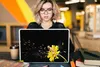 MuchoWow® Laptop Aufkleber Sticker Cover Eine orangefarbene Produktbild-Vorschau 5