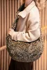 reisenthel moonbag leo fake fur Produktbild-Vorschau 9
