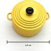 Gelbe Puppen Kochtöpfe | 1:12 Puppenküchen Geschirr Produktbild-Vorschau 2
