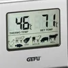 A close-up of a digital meat thermometer display showing temperature readings and cooking level icons. Anteprima dell’immagine prodotto