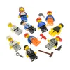 10 gemischte LEGO Figuren mit Zubehör Produktbild-Vorschau 2