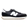 A side view of a New Balance sneaker on a white background. Podgląd zdjęcia produktu