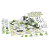 A marble run construction set with various pieces arranged on a white surface. Podgląd zdjęcia produktu