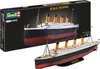 A product box for a Revell R.M.S. Titanic model ship kit, with a smaller image of the assembled model ship in the foreground. Anteprima dell’immagine prodotto