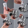 A collage of images showing how to install a water filter on a faucet. Produktbild-Vorschau