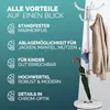 A white coat rack with a marble base, featuring a beige coat, a green umbrella, and a blue cap. Text overlays highlight product features. Anteprima dell’immagine prodotto