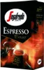 A box of Segafredo Zanetti Espresso Casa coffee beans. Podgląd zdjęcia produktu