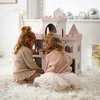 Petite Amélie Märchenschloss aus Holz inkl. Puppen und Produktbild-Vorschau 9