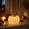 LED Porzellan Kürbis Weiß Gold Mittel Herbstdeko Warmweiß Produktbild-Vorschau 2