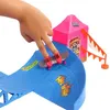 Hot Wheels Action HGT95, Set de miniaturas de skate, a Vista previa de la imagen del producto 8