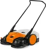 A Stihl KG 770 hand sweeper is shown against a white background. Anteprima dell’immagine prodotto
