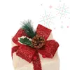 A close-up of a decorated Christmas gift box. Podgląd zdjęcia produktu