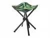 A green and black folding stool. Voir les images du produit